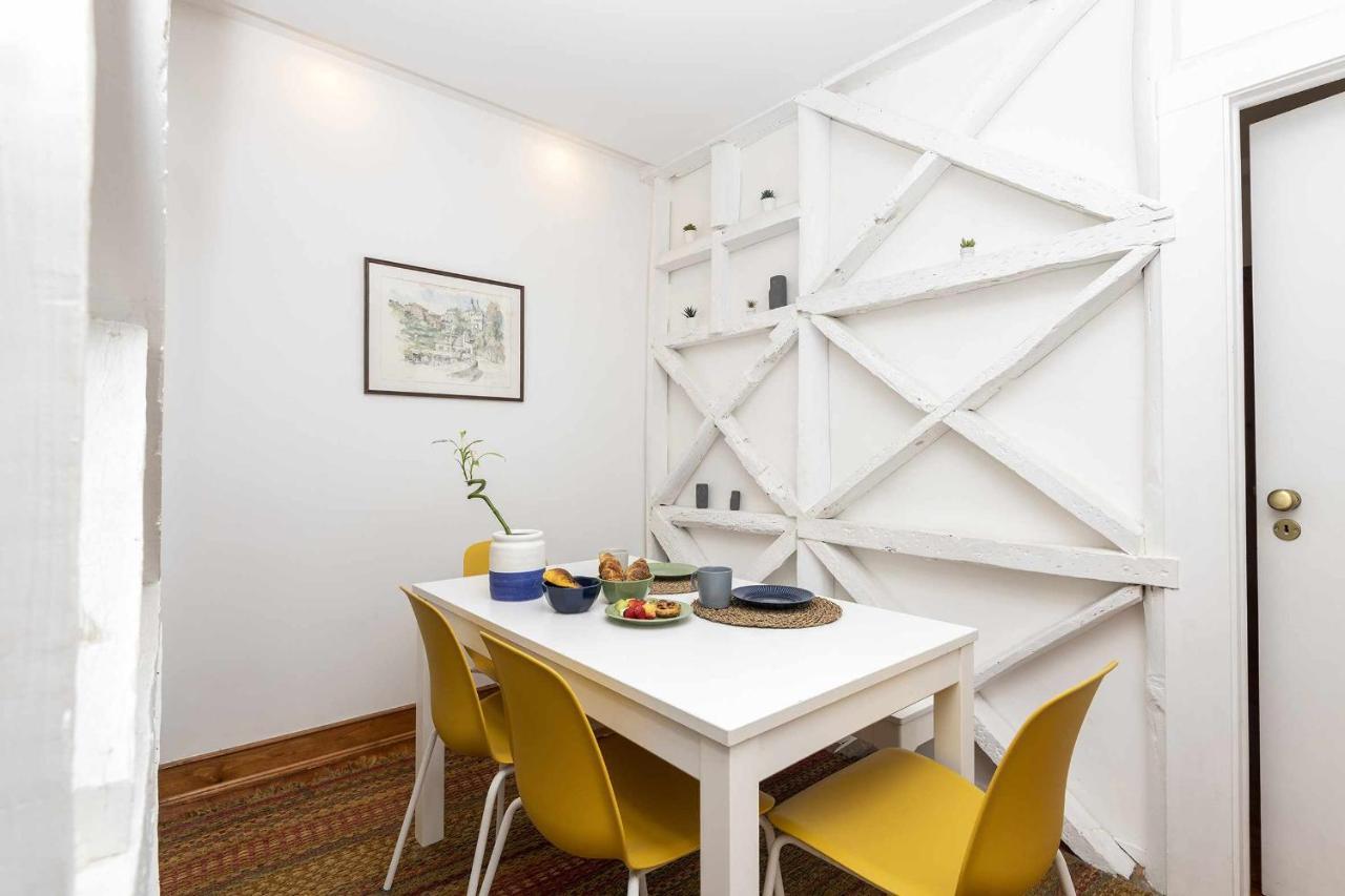 Typical Portuguese Apartment In Sao Bento Lisboa Kültér fotó